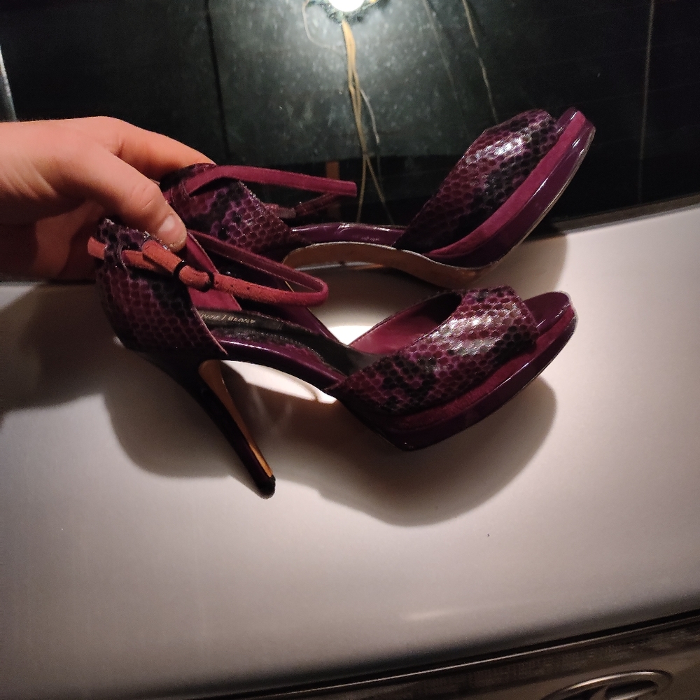 Shoes - Picture 3 of 3